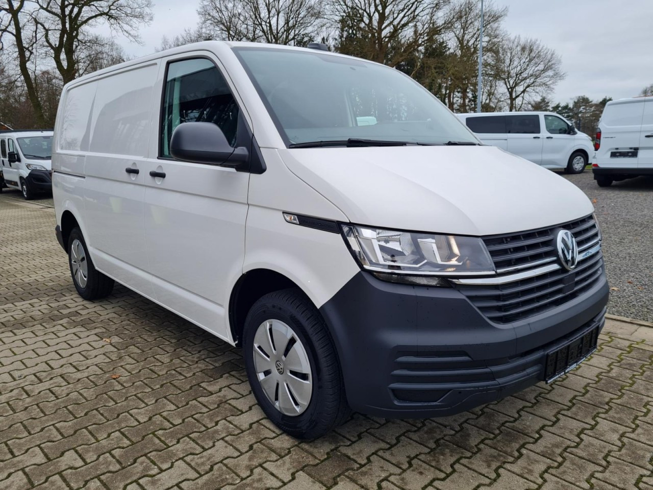 Volkswagen T6.1 Kasten KR Heckklappe KAMERA KLIMA Navi App - Легковой фургон: фото 3 Volkswagen T6.1 Kasten KR Heckklappe KAMERA KLIMA Navi App - Легковой фургон: фото 3
