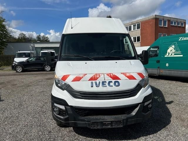 Iveco Daily 50C18HA8V 3520L Automatik,AHK (179 PS),... - Цельнометаллический фургон: фото 2 Iveco Daily 50C18HA8V 3520L Automatik,AHK (179 PS),... - Цельнометаллический фургон: фото 2