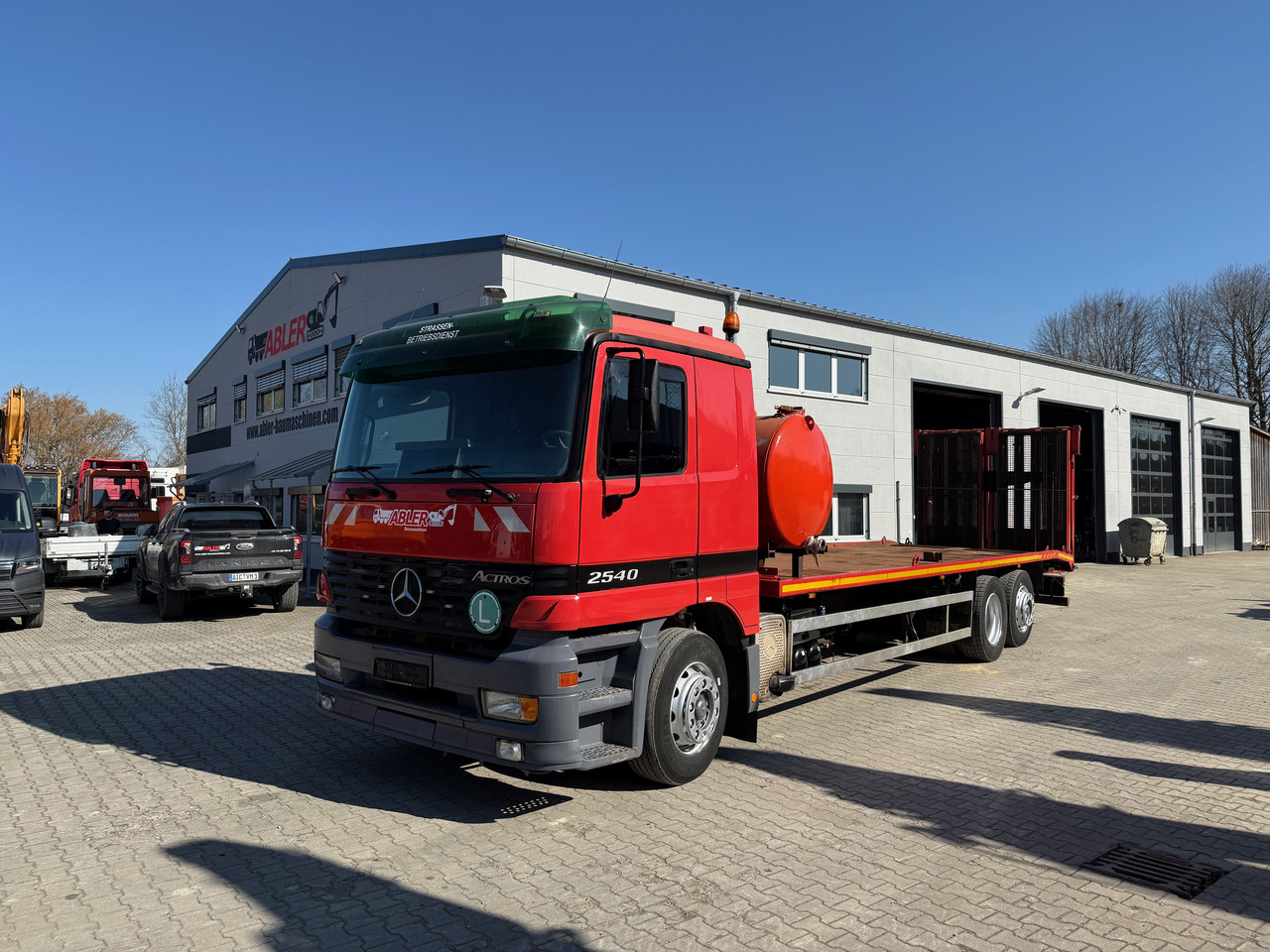 Mercedes-Benz 2540 Actros MP1 Baumaschinentrnasporter - Грузовик: фото 2 Mercedes-Benz 2540 Actros MP1 Baumaschinentrnasporter - Грузовик: фото 2