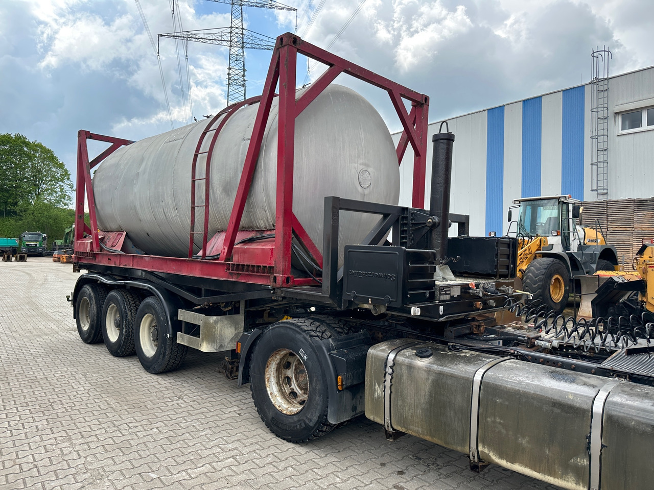 Schmidt CKSA 10/22-20 20 ft Containerkippchassis mit Lebensmitteltank - Самосвальный полуприцеп: фото 5 Schmidt CKSA 10/22-20 20 ft Containerkippchassis mit Lebensmitteltank - Самосвальный полуприцеп: фото 5