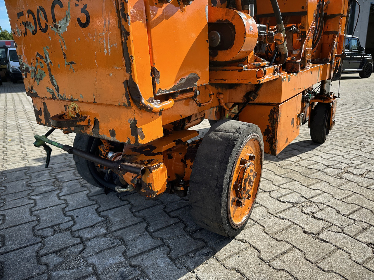 Дорожная фреза Wirtgen SF500C Asphaltfräse: фото 20 Дорожная фреза Wirtgen SF500C Asphaltfräse: фото 20