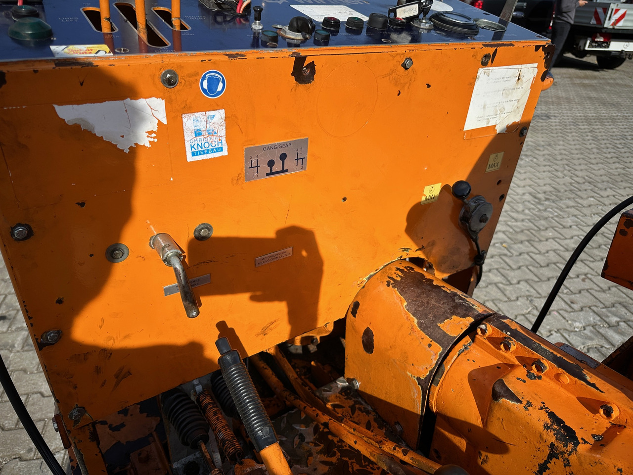 Дорожная фреза Wirtgen SF500C Asphaltfräse: фото 14 Дорожная фреза Wirtgen SF500C Asphaltfräse: фото 14