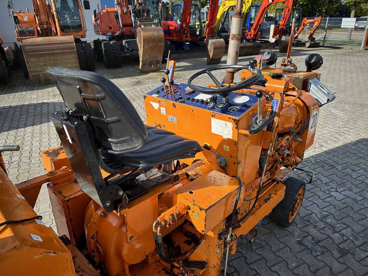 Дорожная фреза Wirtgen SF500C Asphaltfräse: фото 17 Дорожная фреза Wirtgen SF500C Asphaltfräse: фото 17