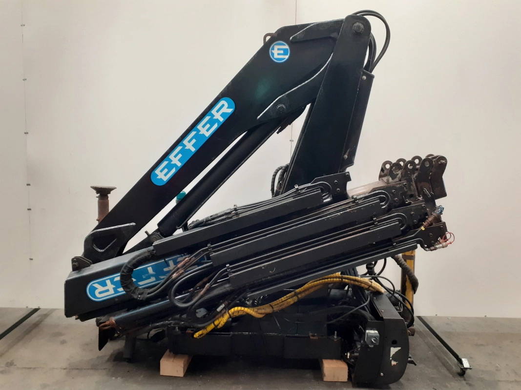 Grúa Effer 100 - 3S - Кран-манипулятор для Грузовиков: фото 1 Grúa Effer 100 - 3S - Кран-манипулятор для Грузовиков: фото 1