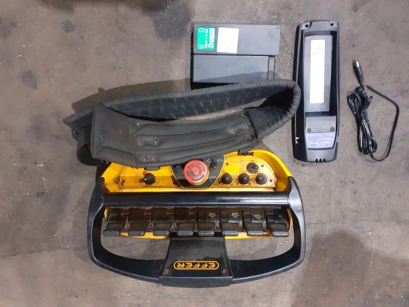 Grúa Effer 145/3S - Кран-манипулятор для Грузовиков: фото 5 Grúa Effer 145/3S - Кран-манипулятор для Грузовиков: фото 5