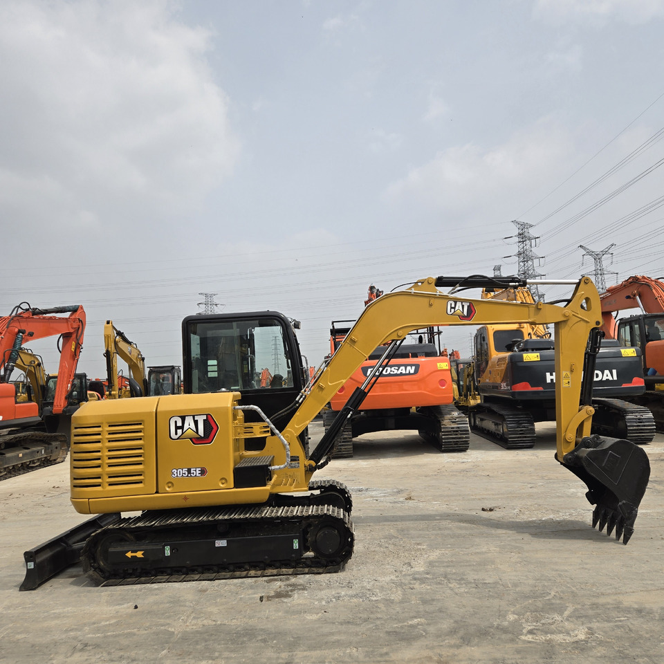 CATERPILLAR 305.5E - Мини-экскаватор: фото 1 CATERPILLAR 305.5E - Мини-экскаватор: фото 1