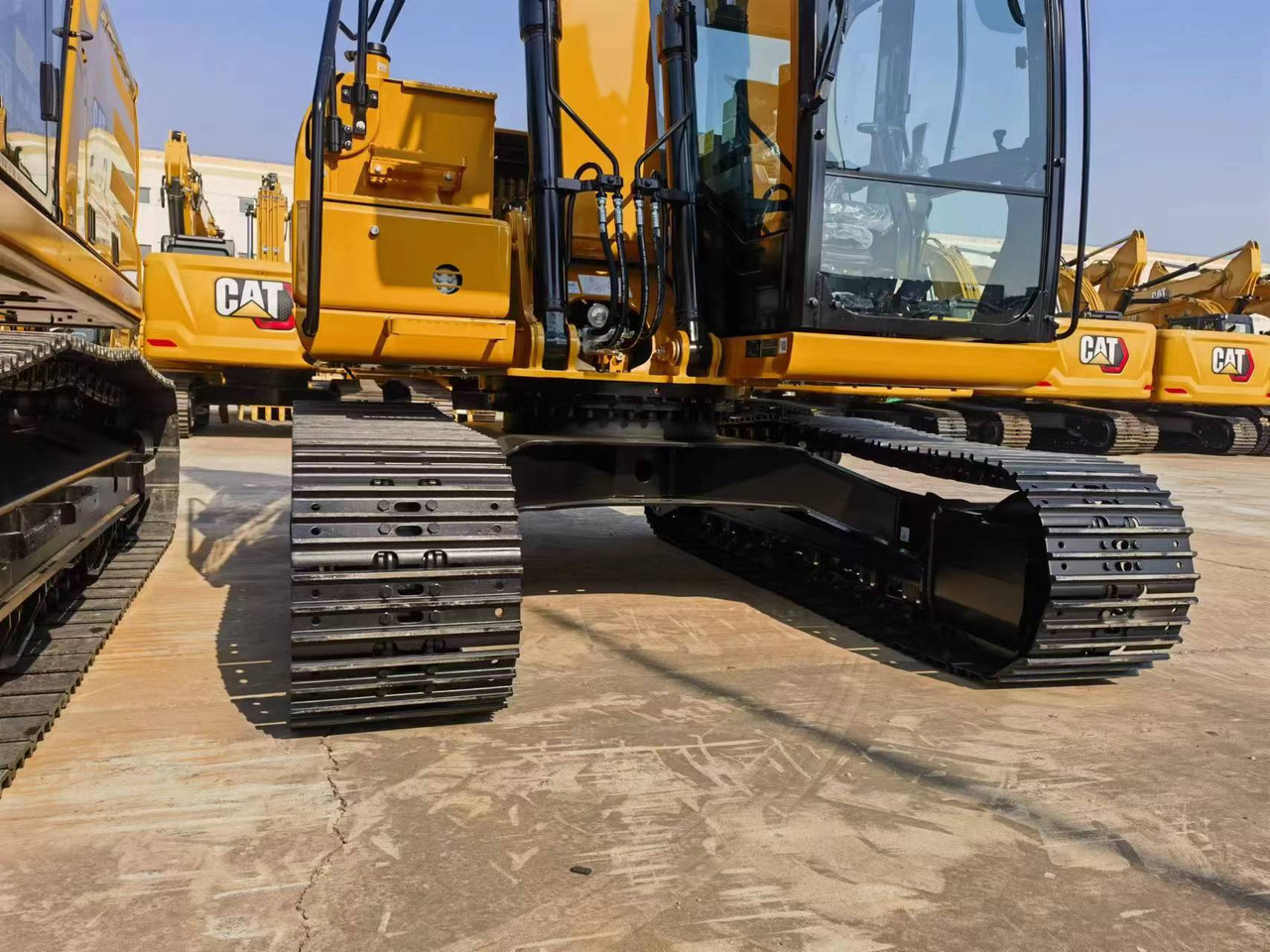 Caterpillar 313GC - Гусеничный экскаватор: фото 4 Caterpillar 313GC - Гусеничный экскаватор: фото 4