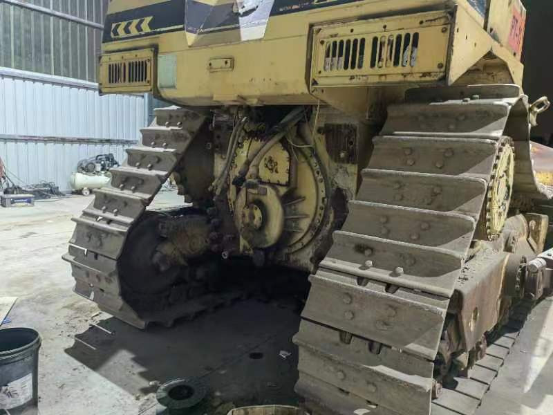 Caterpillar D8R - Бульдозер: фото 3 Caterpillar D8R - Бульдозер: фото 3