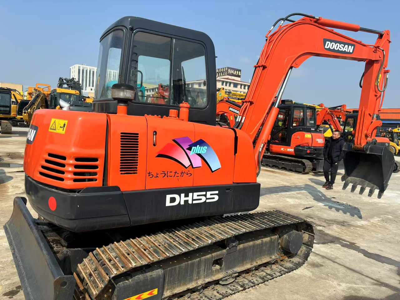 Мини-экскаватор Doosan DH55: фото 6 Мини-экскаватор Doosan DH55: фото 6