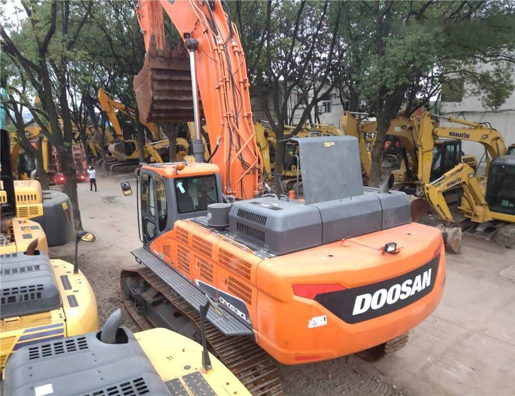 Doosan DX 530 LC-5 - Гусеничный экскаватор: фото 1 Doosan DX 530 LC-5 - Гусеничный экскаватор: фото 1