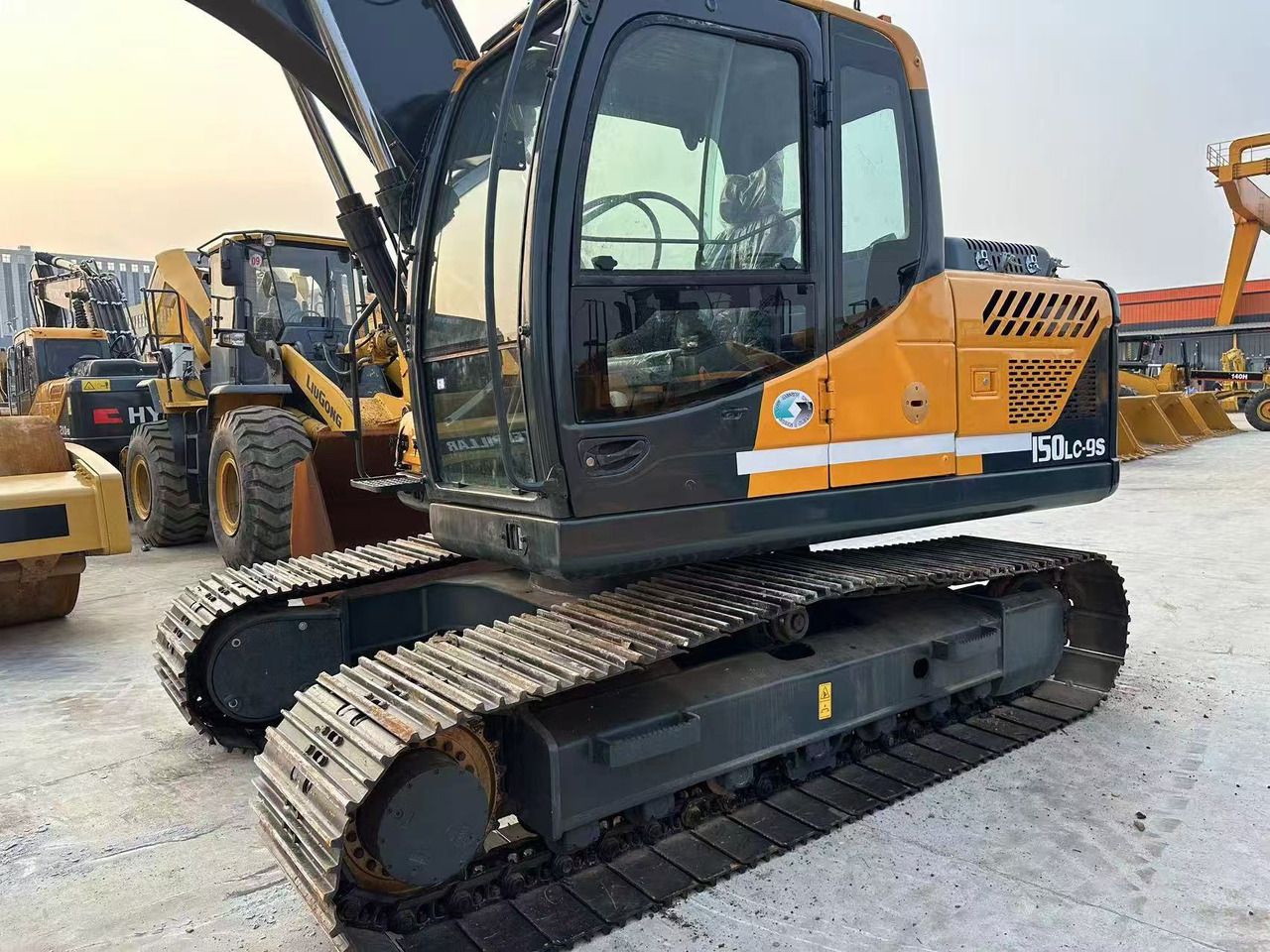HYUNDAI R150LC-9S - Экскаватор: фото 2 HYUNDAI R150LC-9S - Экскаватор: фото 2