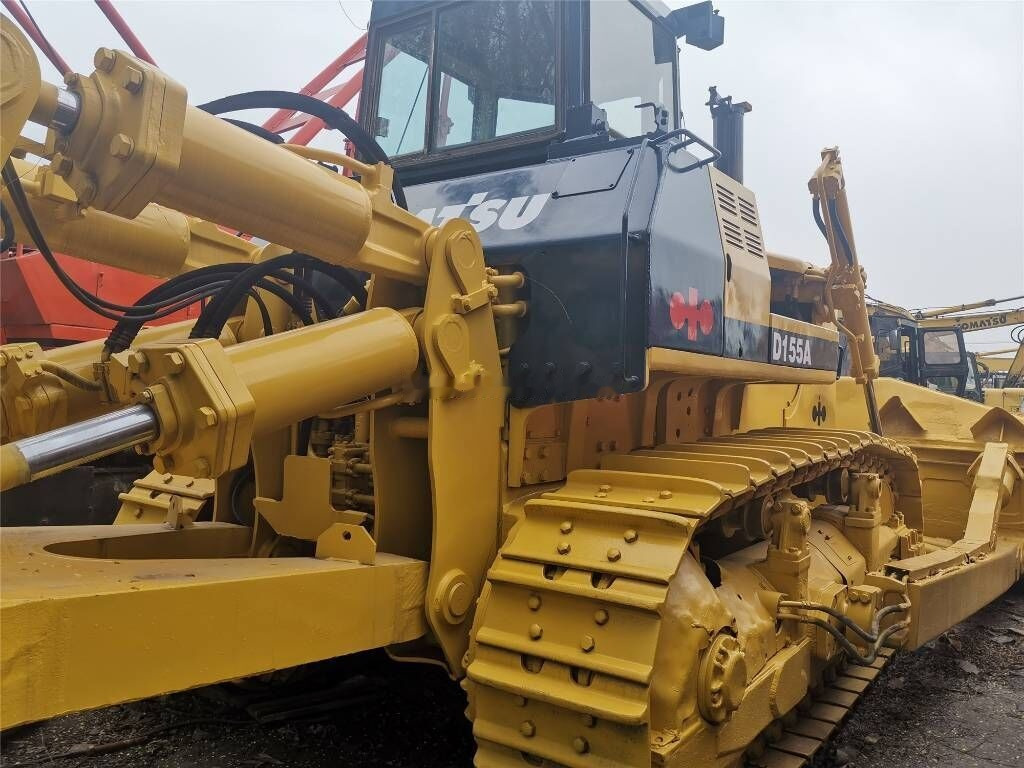 Komatsu D155A-2 - Бульдозер: фото 1 Komatsu D155A-2 - Бульдозер: фото 1