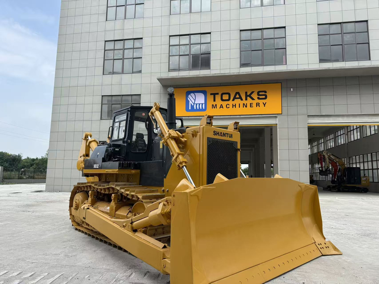 SHANTUI SD32 - Бульдозер: фото 1 SHANTUI SD32 - Бульдозер: фото 1