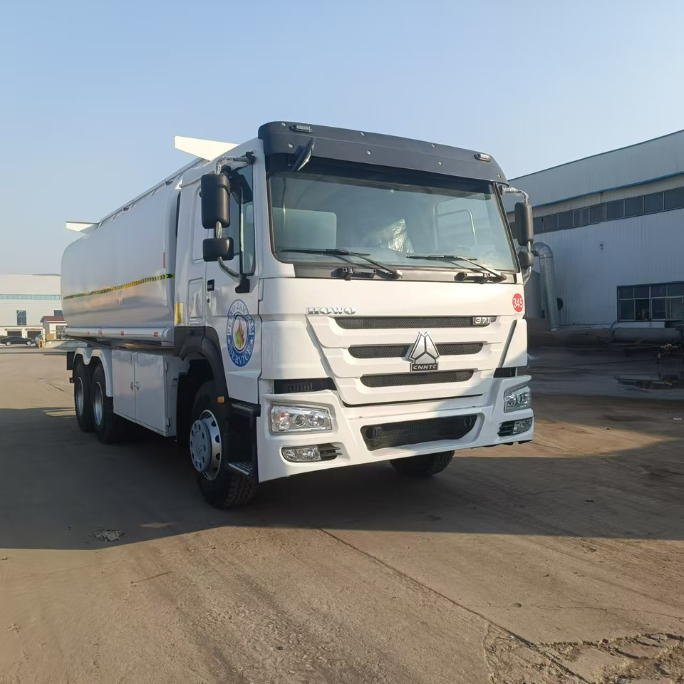 Sinotruk HOWO 371 Tank truck - Грузовик-цистерна: фото 1 Sinotruk HOWO 371 Tank truck - Грузовик-цистерна: фото 1