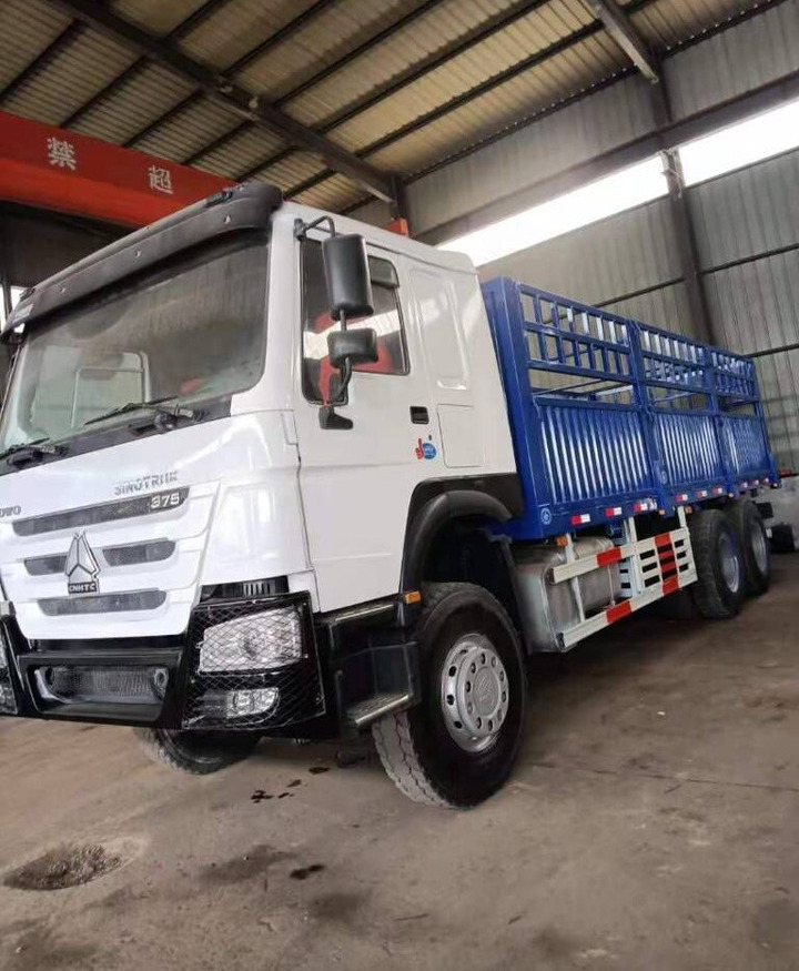 Sinotruk HOWO 375 6*4 Dump truck - Грузовик с закрытым кузовом: фото 1 Sinotruk HOWO 375 6*4 Dump truck - Грузовик с закрытым кузовом: фото 1