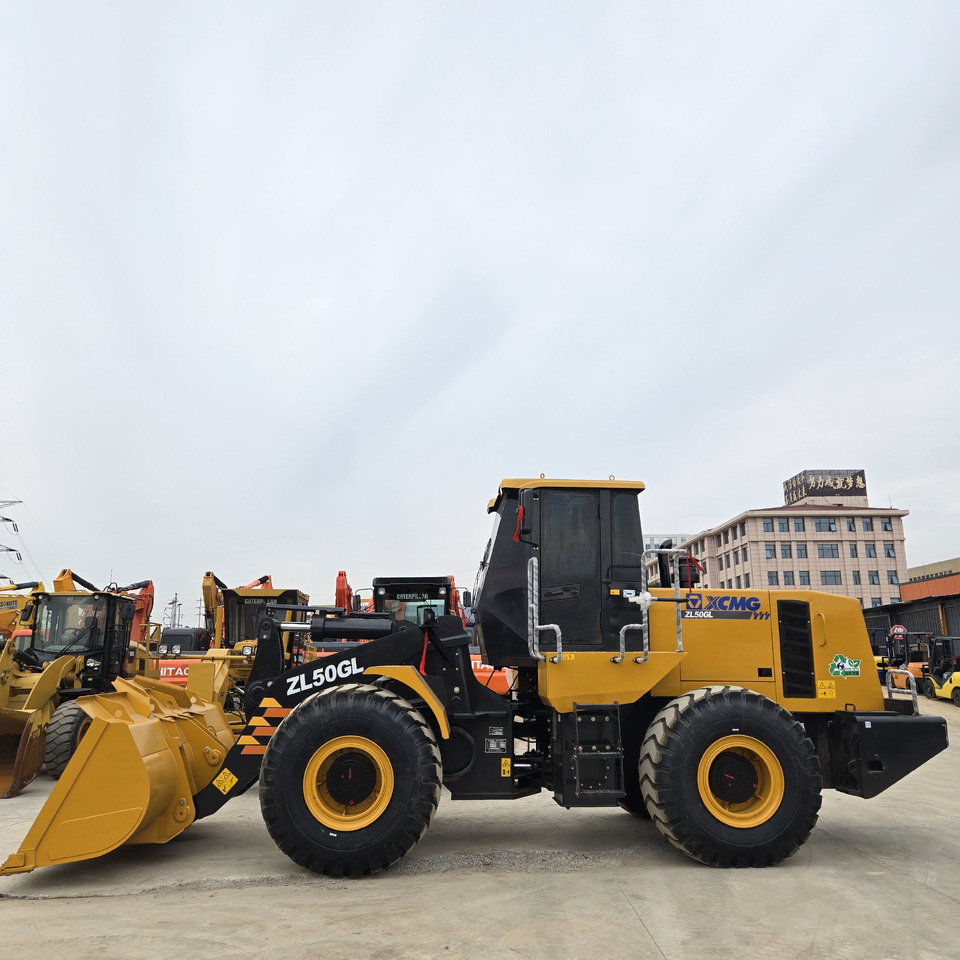 XCMG ZL50GL - Колёсный погрузчик: фото 1 XCMG ZL50GL - Колёсный погрузчик: фото 1