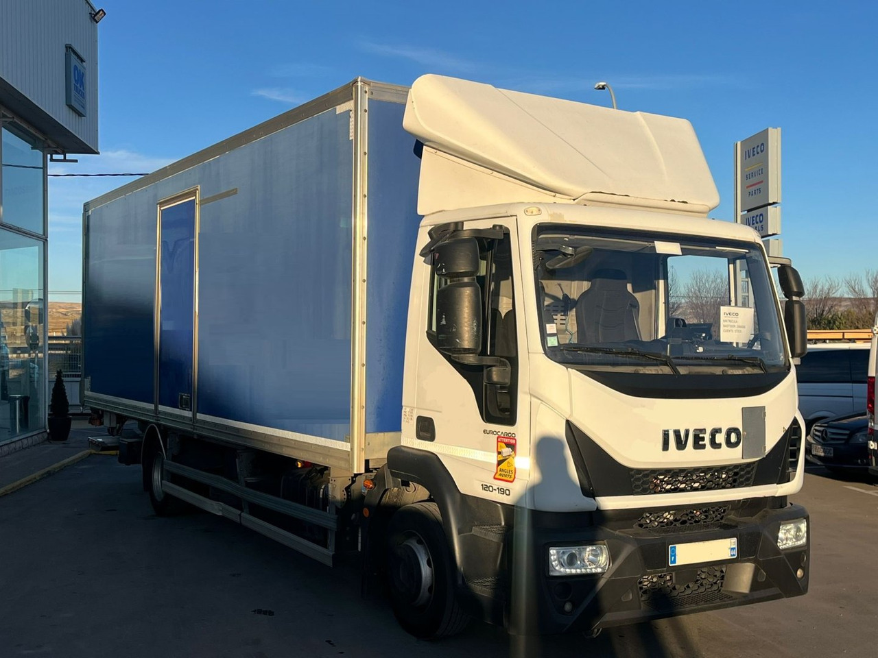 Caja cerrada IVECO Eurocargo ML 120 E19 P - Грузовик с закрытым кузовом: фото 3 Caja cerrada IVECO Eurocargo ML 120 E19 P - Грузовик с закрытым кузовом: фото 3