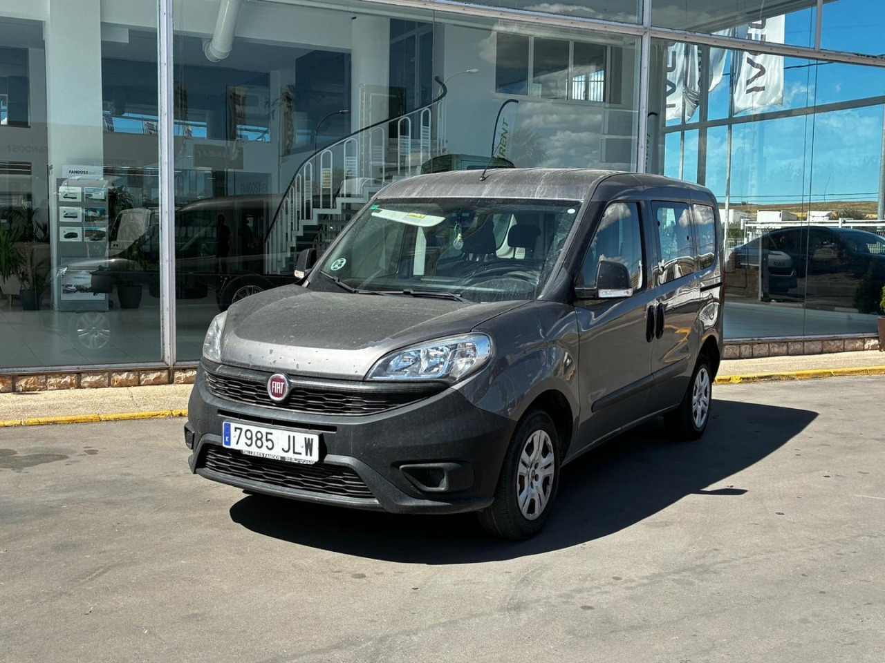 Furgón Fiat Dobló 5 plazas - Цельнометаллический фургон: фото 1 Furgón Fiat Dobló 5 plazas - Цельнометаллический фургон: фото 1