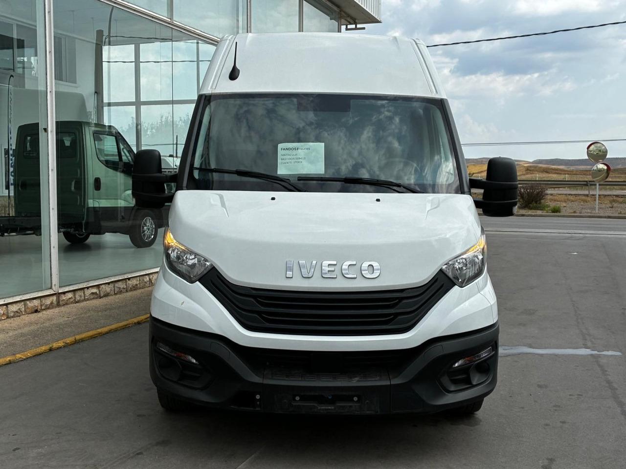 Furgón IVECO 35S14 12m3 - Цельнометаллический фургон: фото 2 Furgón IVECO 35S14 12m3 - Цельнометаллический фургон: фото 2