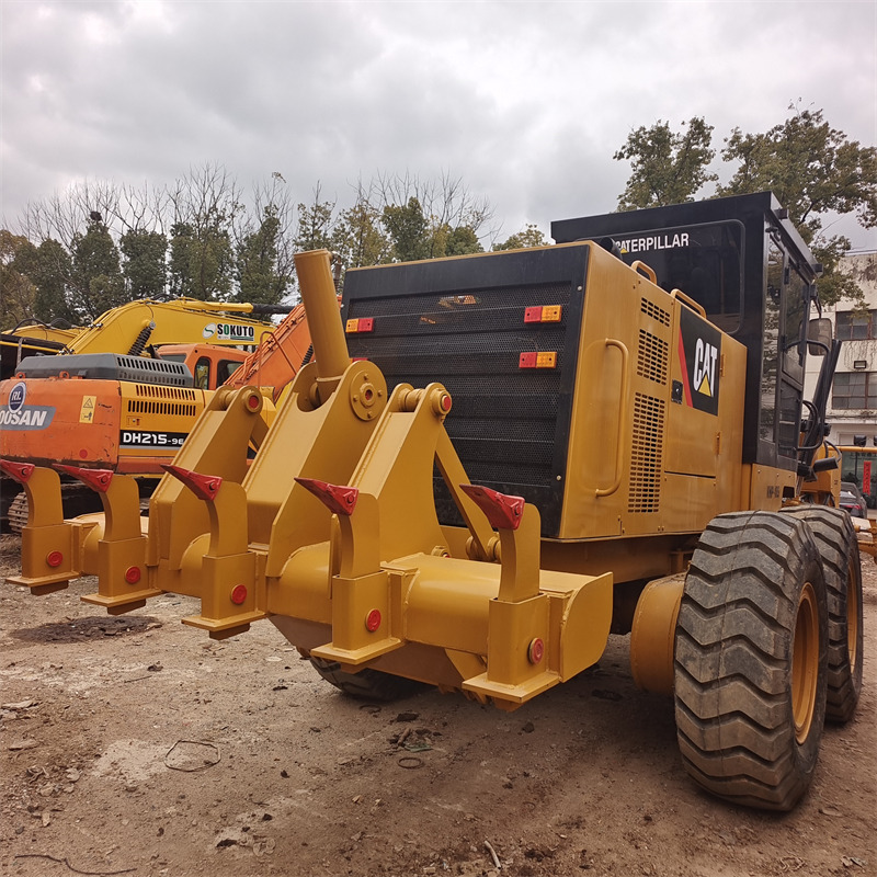 Грейдер CAT 140H: фото 6 Грейдер CAT 140H: фото 6