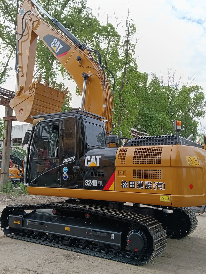 CAT 324DL - Гусеничный экскаватор: фото 4 CAT 324DL - Гусеничный экскаватор: фото 4