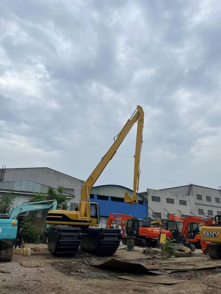 CATERPILLAR 320BL 18 METER EXTENDED ARM DREDGER - Водный экскаватор: фото 4 CATERPILLAR 320BL 18 METER EXTENDED ARM DREDGER - Водный экскаватор: фото 4