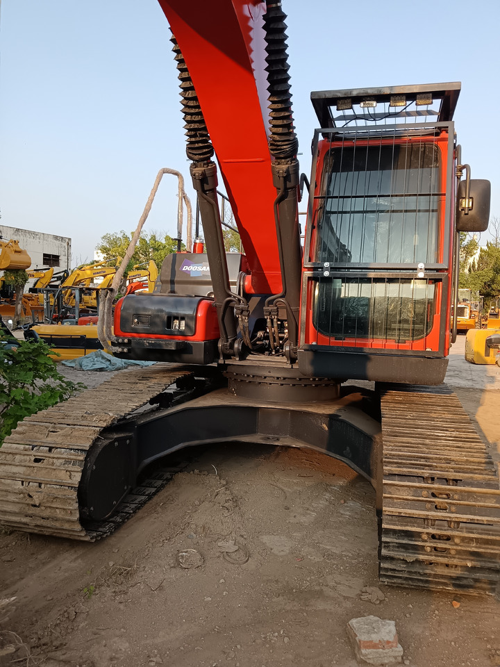 DOOSAN DX225LC-9C - Гусеничный экскаватор: фото 4 DOOSAN DX225LC-9C - Гусеничный экскаватор: фото 4