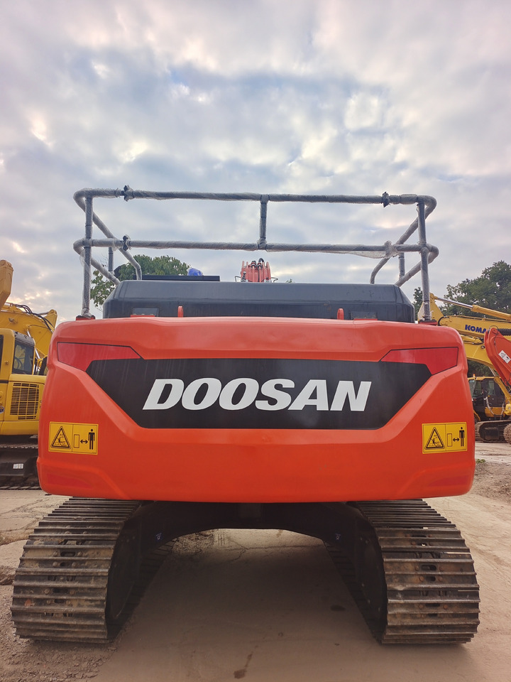 DOOSAN DX225LCA DX 225 LC - 9C - Гусеничный экскаватор: фото 2 DOOSAN DX225LCA DX 225 LC - 9C - Гусеничный экскаватор: фото 2
