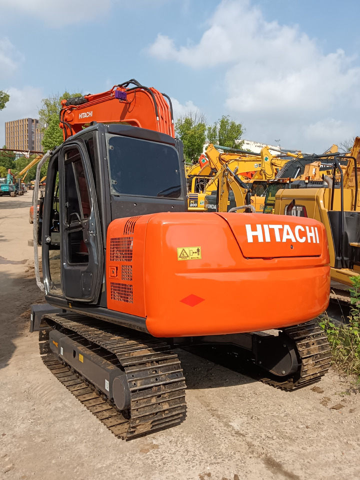 HITACHI ZX70 - Мини-экскаватор: фото 1 HITACHI ZX70 - Мини-экскаватор: фото 1