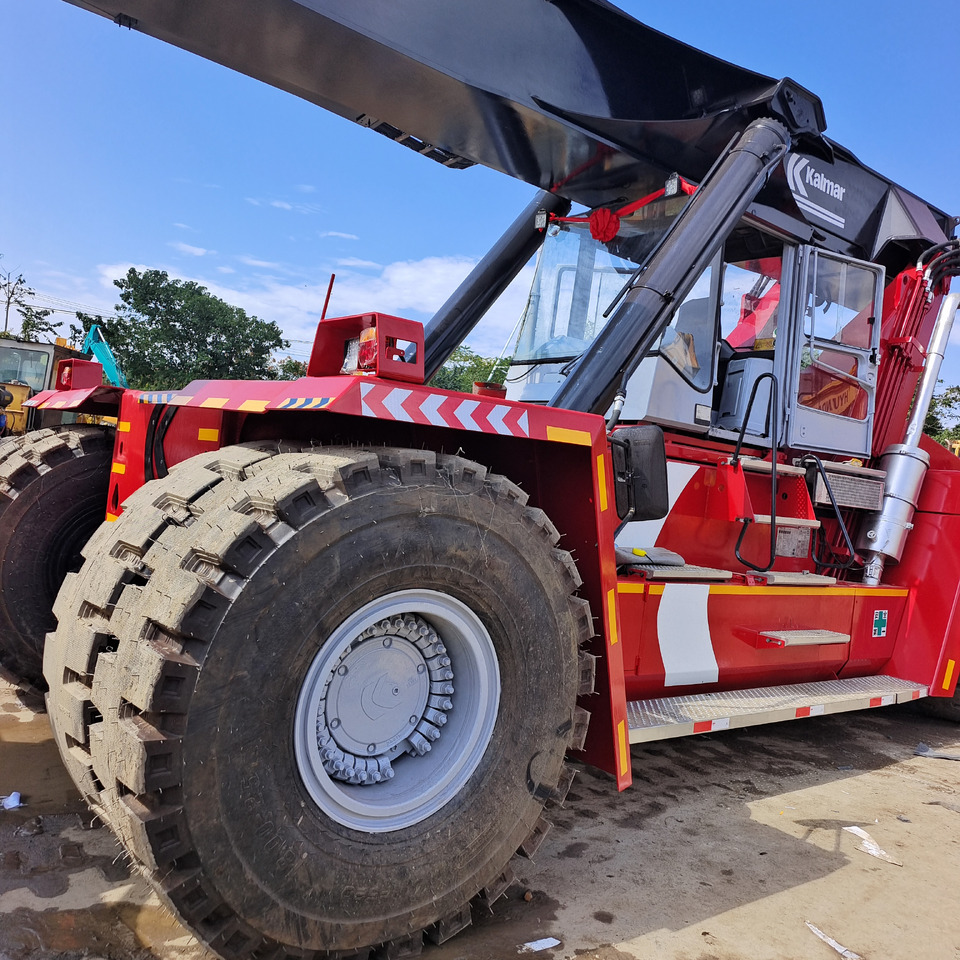 KALMAR DRF450 - Ричстакер: фото 5 KALMAR DRF450 - Ричстакер: фото 5