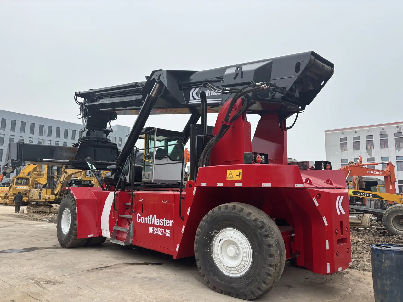 KALMAR DRS 4527 - S5 DRF450 DRT 450 45TON CONTAINER HANDLER - Ричстакер: фото 3 KALMAR DRS 4527 - S5 DRF450 DRT 450 45TON CONTAINER HANDLER - Ричстакер: фото 3