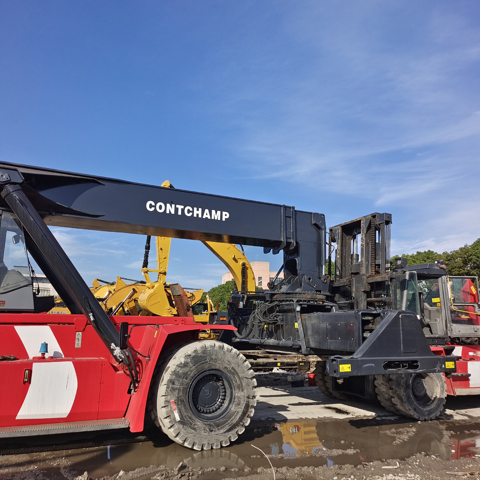 KALMAR DRT450 - Ричстакер: фото 3 KALMAR DRT450 - Ричстакер: фото 3