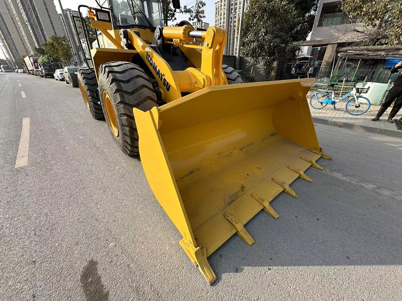 KOMATSU WA380-3 - Колёсный погрузчик: фото 5 KOMATSU WA380-3 - Колёсный погрузчик: фото 5