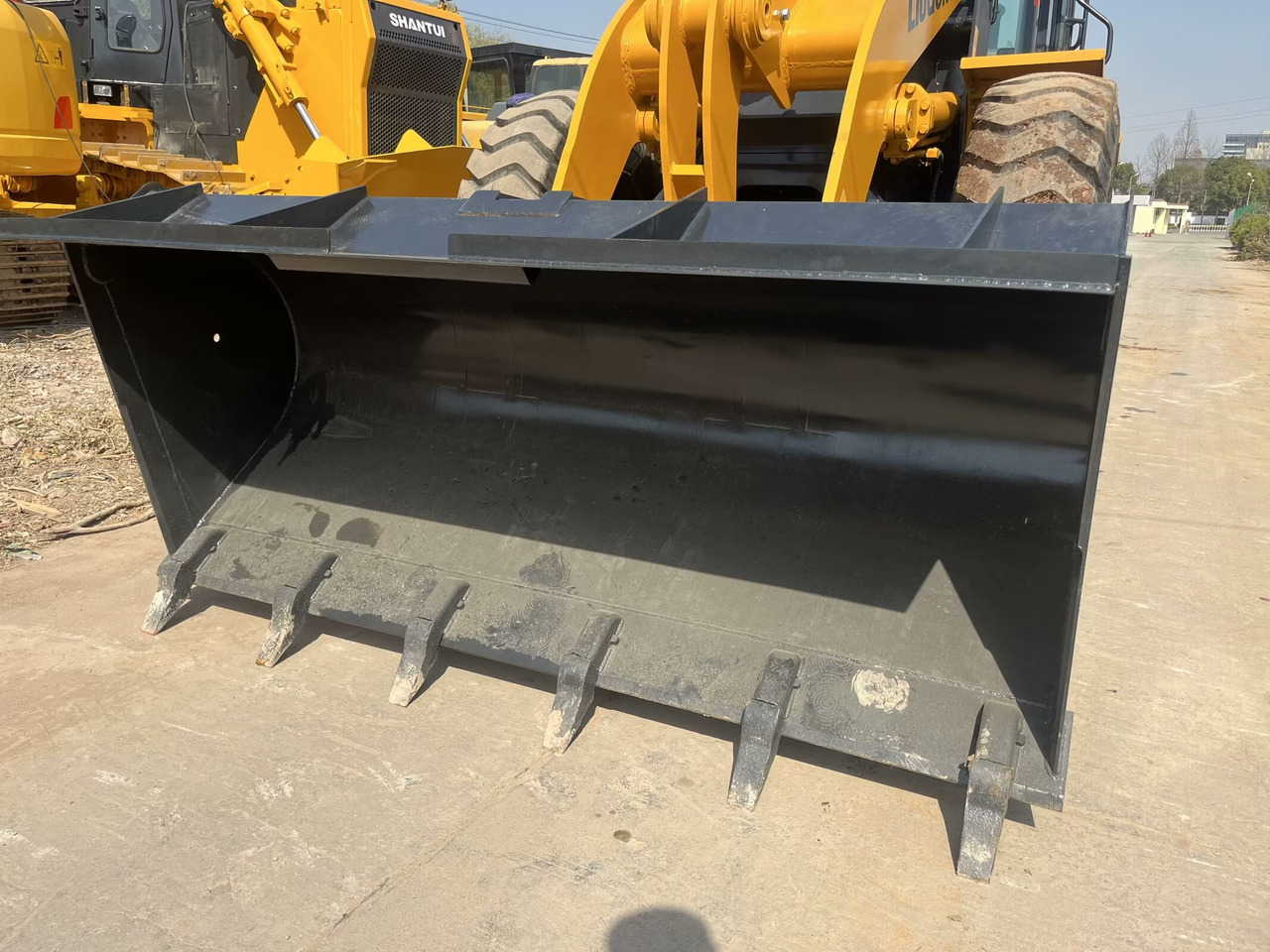 LIUGONG 835 - Колёсный погрузчик: фото 5 LIUGONG 835 - Колёсный погрузчик: фото 5