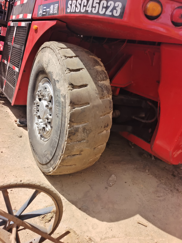SANY SRSC45C23 45 TON - Ричстакер: фото 5 SANY SRSC45C23 45 TON - Ричстакер: фото 5