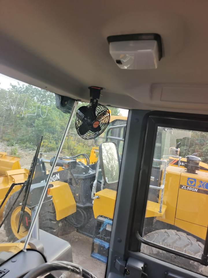 Колёсный погрузчик SDLG 956F: фото 13 Колёсный погрузчик SDLG 956F: фото 13