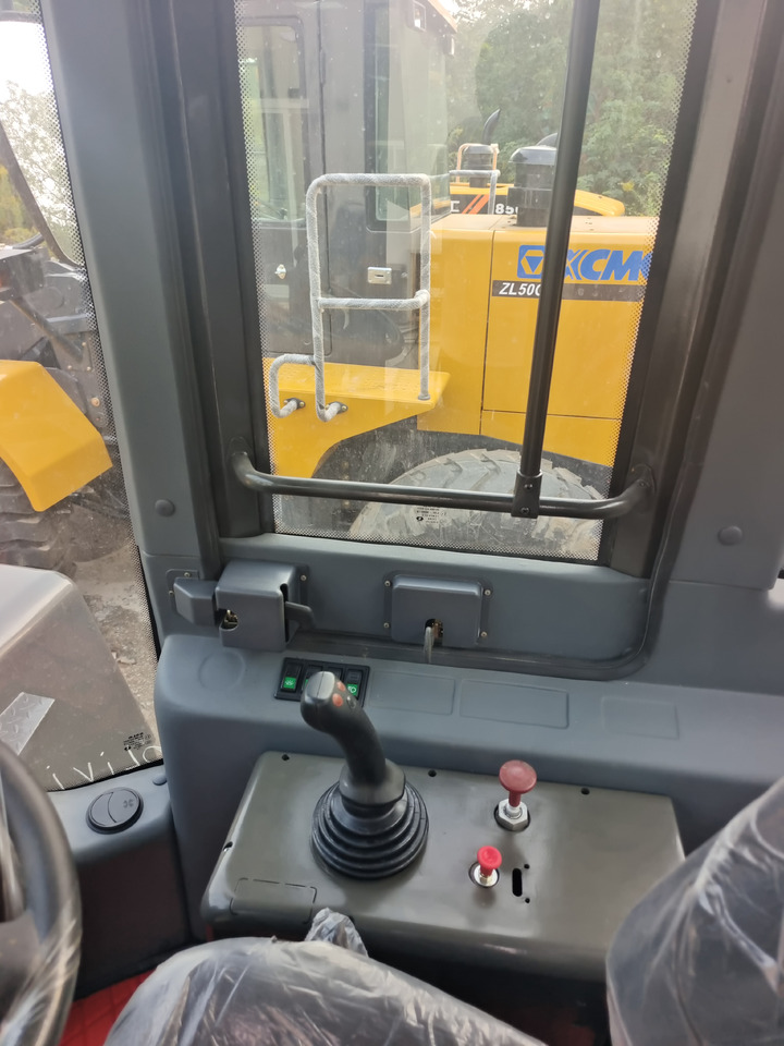 Колёсный погрузчик SDLG 956F: фото 17 Колёсный погрузчик SDLG 956F: фото 17