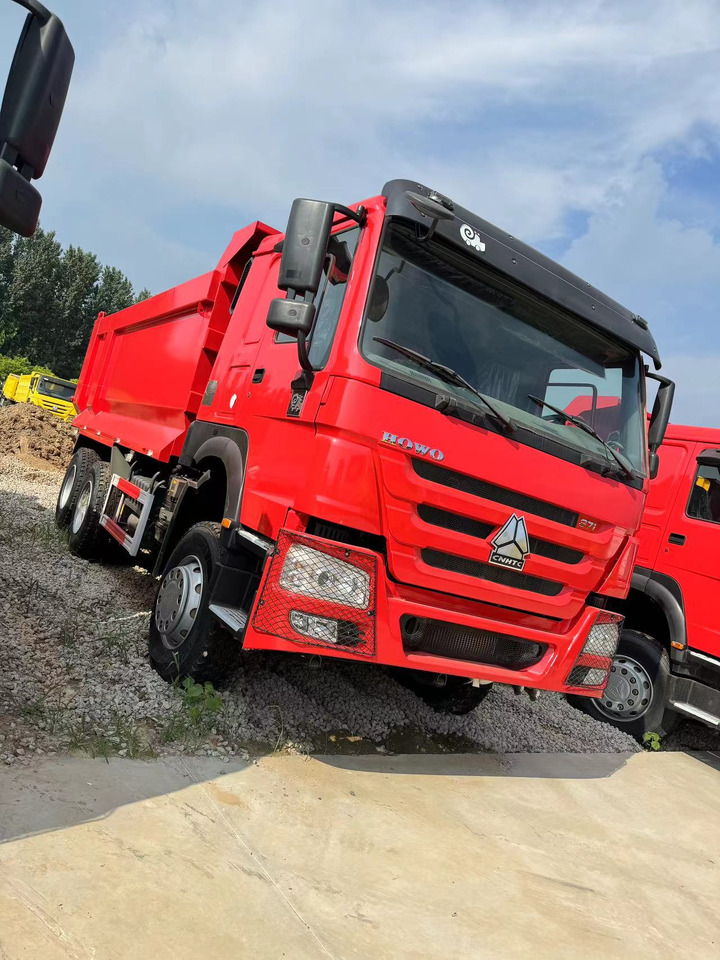 SINOTRUK HOWO 371 DUMP TRUCK 6*4 375 380 400 420 HP - Самосвал: фото 4 SINOTRUK HOWO 371 DUMP TRUCK 6*4 375 380 400 420 HP - Самосвал: фото 4