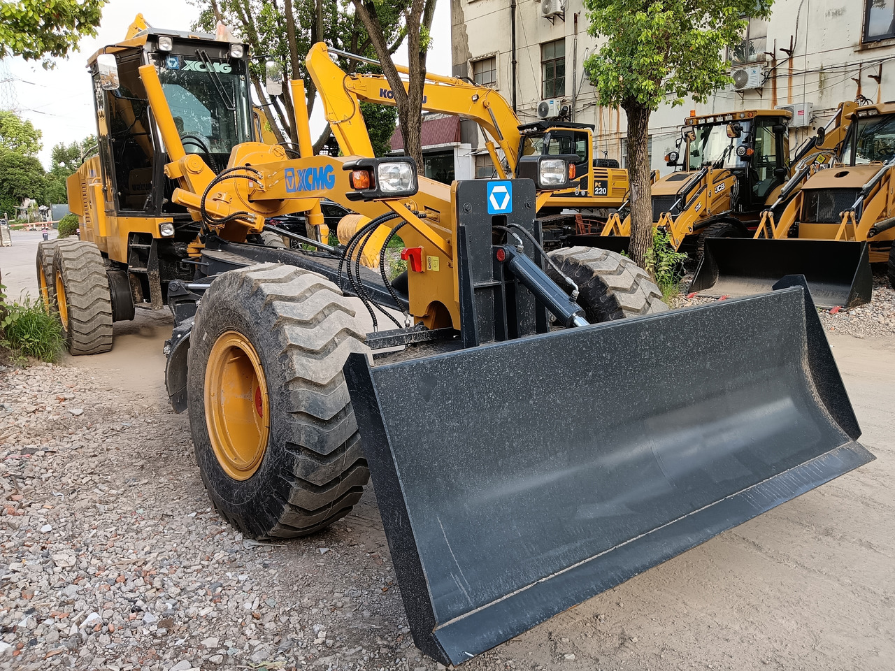 XCMG GR2153 - Грейдер: фото 1 XCMG GR2153 - Грейдер: фото 1