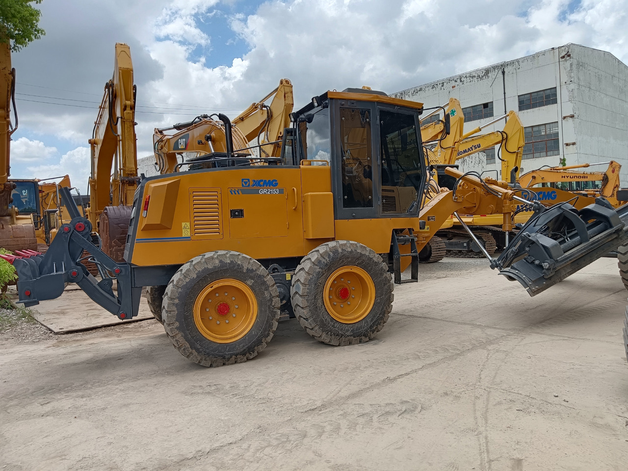 Грейдер XCMG GR2153 WITH RIPPER AND TWO BLADES: фото 8