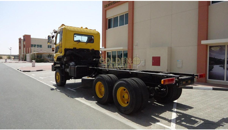 Nissan CZ4YL - Шасси полуприцеп: фото 4 Nissan CZ4YL - Шасси полуприцеп: фото 4