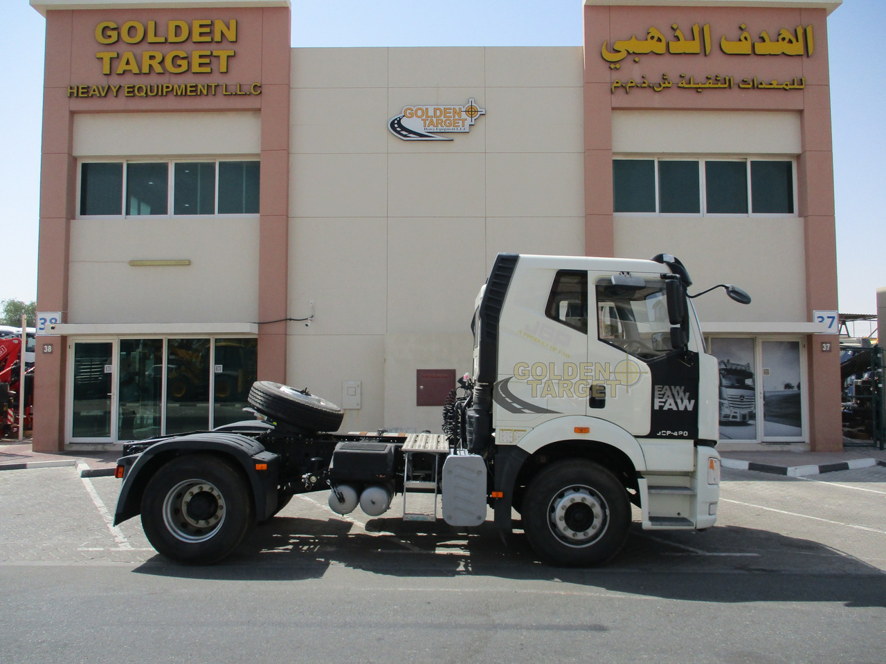 FAW J6P-420 4x2 Head Truck - Тягач: фото 5 FAW J6P-420 4x2 Head Truck - Тягач: фото 5
