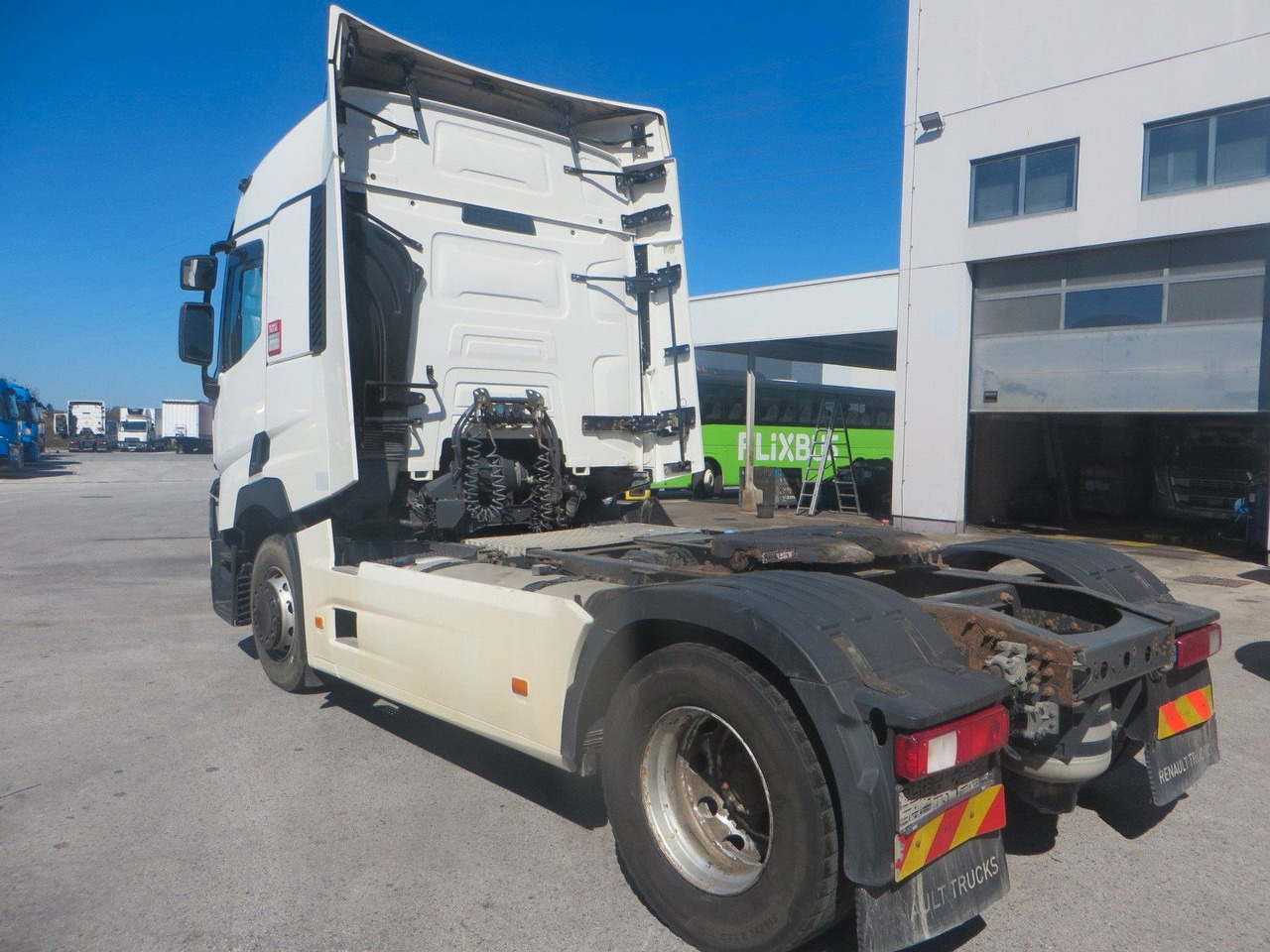 Renault T460 SC 4x2Tractor - Тягач: фото 4 Renault T460 SC 4x2Tractor - Тягач: фото 4