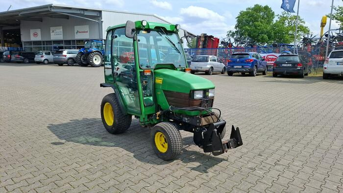 John Deere 4010 HST - Трактор: фото 3 John Deere 4010 HST - Трактор: фото 3