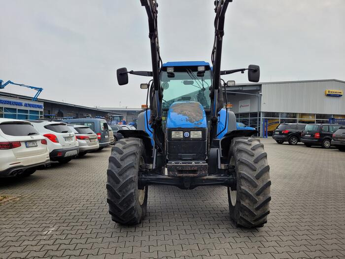New Holland TS 115 - Трактор: фото 5 New Holland TS 115 - Трактор: фото 5