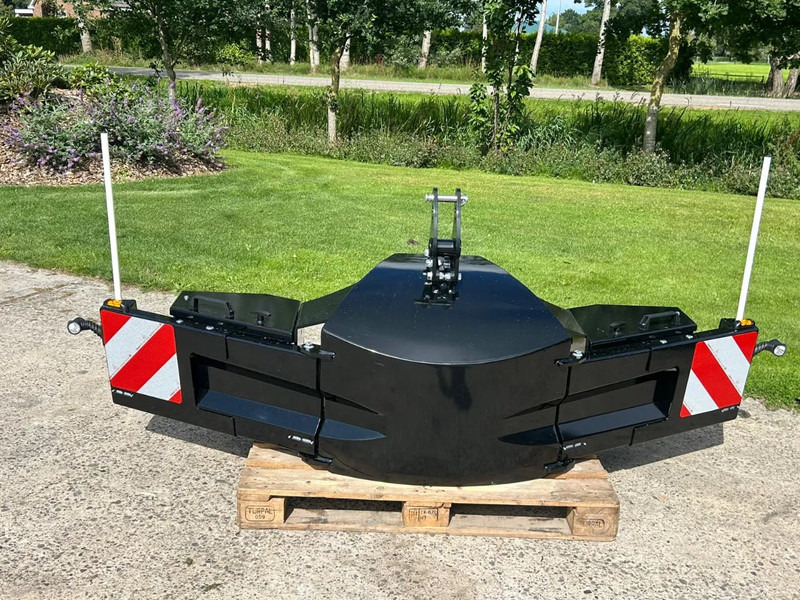 Fendt Frontbumper Frontblok Gewicht NIEUW - Трактор: фото 3 Fendt Frontbumper Frontblok Gewicht NIEUW - Трактор: фото 3