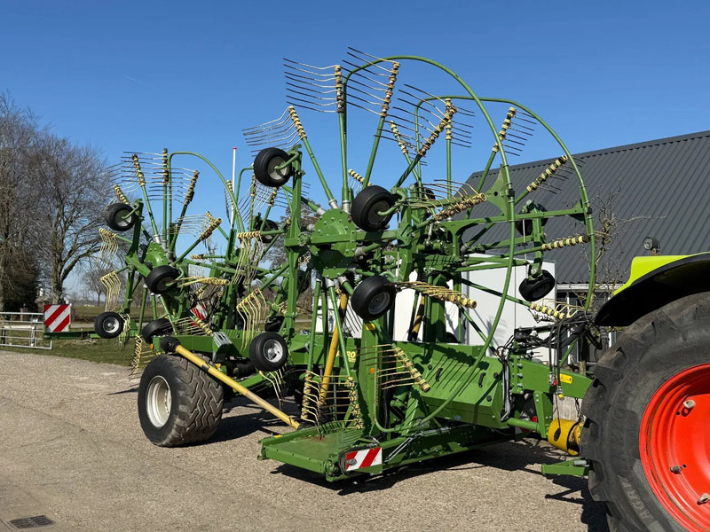 Krone swadro 1400 plus 4 rotorhark - Сеноворошилка: фото 1 Krone swadro 1400 plus 4 rotorhark - Сеноворошилка: фото 1