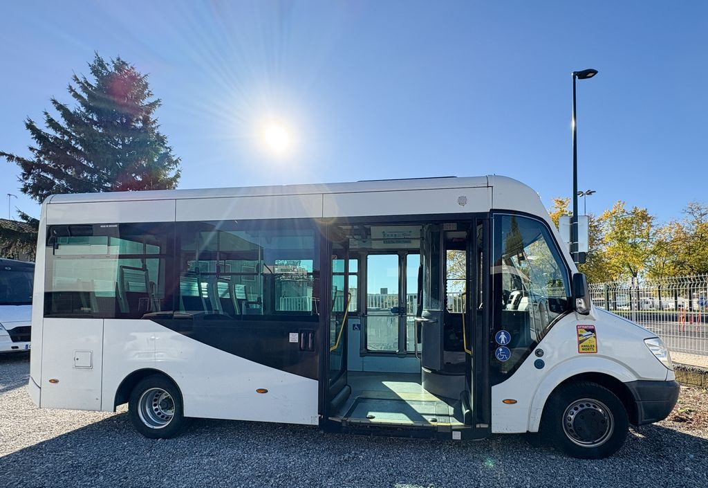 MERCEDES-BENZ MERCEDES CYTIOS 3 - Городской автобус: фото 4 MERCEDES-BENZ MERCEDES CYTIOS 3 - Городской автобус: фото 4