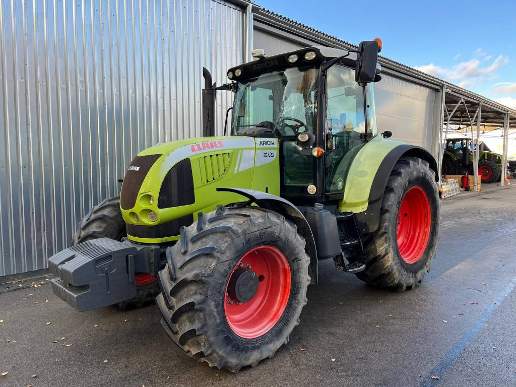 Claas Arion 640 CIS - Трактор: фото 3 Claas Arion 640 CIS - Трактор: фото 3