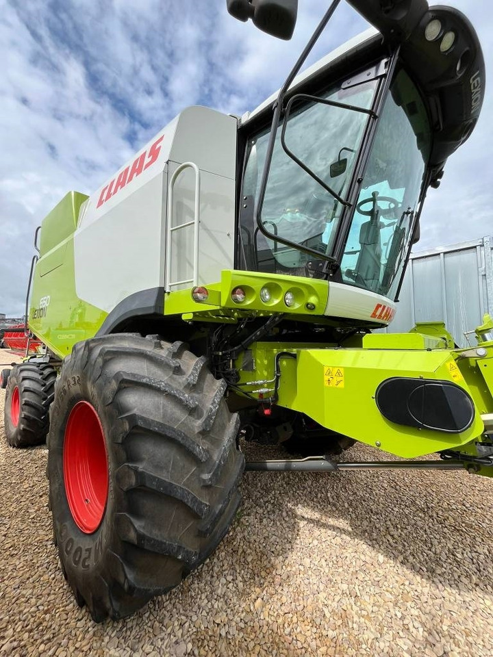 Claas Lexion 650 - Зерноуборочный комбайн: фото 1 Claas Lexion 650 - Зерноуборочный комбайн: фото 1